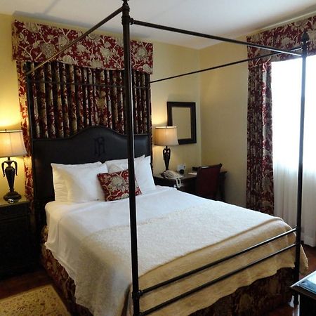 General Francis Marion Hotel 외부 사진