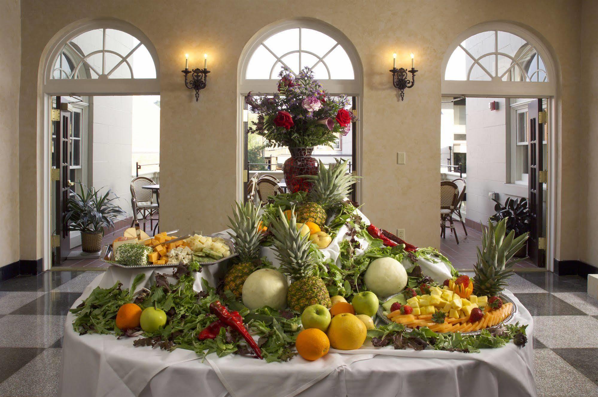 General Francis Marion Hotel 레스토랑 사진